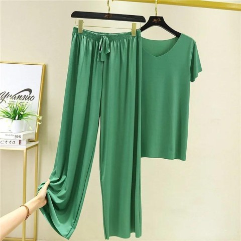 ? Buy 2 Free Shipping ?Soft Comfortable Ice Silk Short Sleeve T-Shirt Two Piece Set Loose Wide-leg Pants